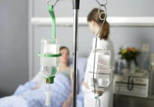 „Dość, mam już dość twojego raka” — powiedział mąż, gdy żona wyznała, że lekarze dają jej tylko kilka dni życia. Ale to, co wydarzyło się później, całkowicie nim wstrząsnęło…