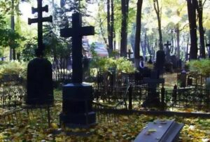 „Panie... pańskie córki żyją. Leżą na wysypisku”. Biedak wyjawił prawdę milionerowi... i ujawnił niewyobrażalną zdradę.